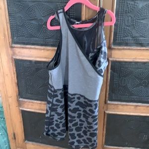 Lululemon tank/bra